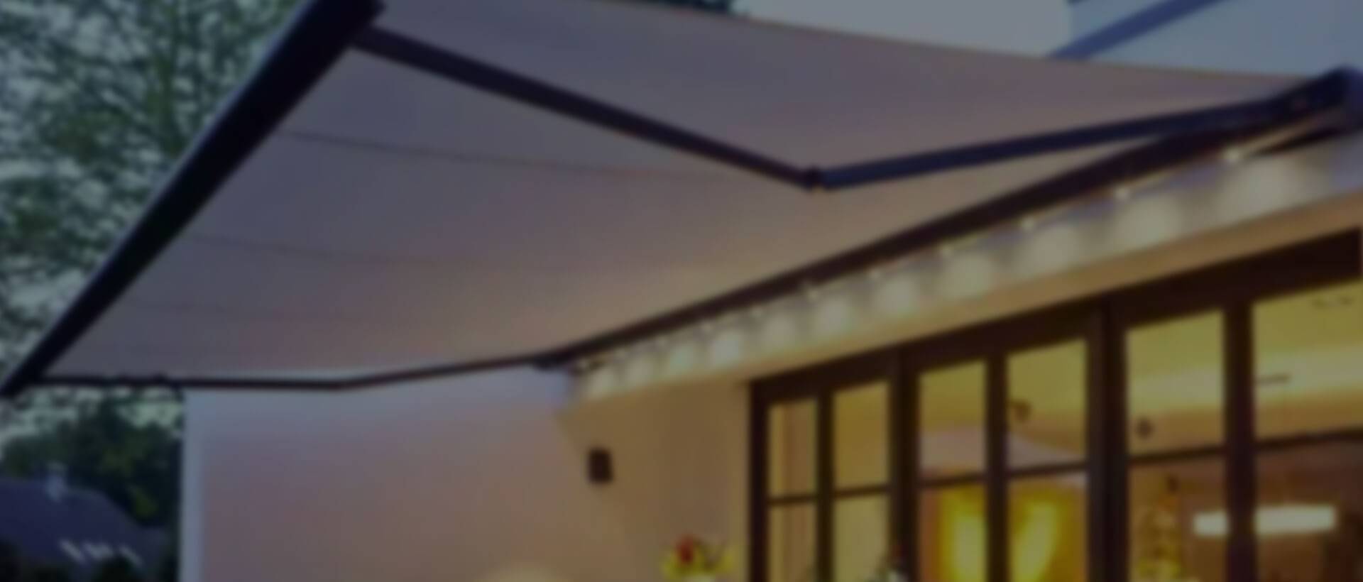 Toldo Retráctil de Lona para Comercio